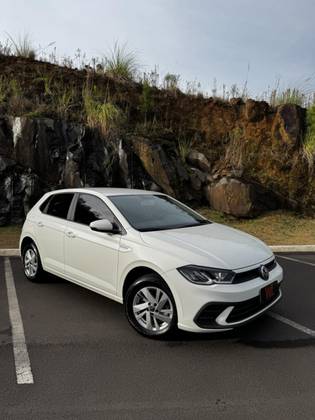 VOLKSWAGEN POLO 1.0 170 TSI COMFORTLINE AUTOMÁTICO VOLKSWAGEN POLO 1.0 170 TSI COMFORTLINE AUTOMÁTICO
